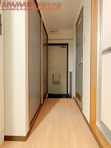 マグノリア箕面の玄関
