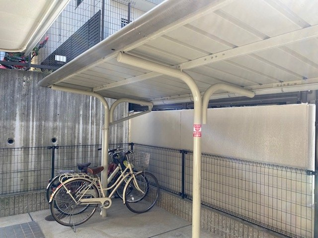レオパレスＩ　Ｓ　北千里のその他|駐輪場です。