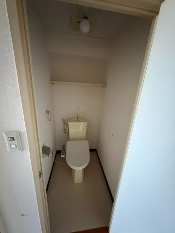 石川マンション５のトイレ