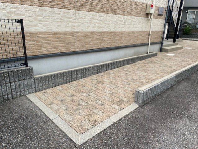 レオパレスえにしのその他