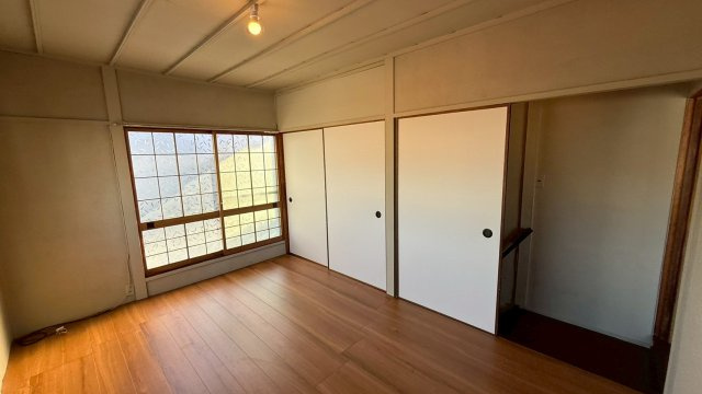 ペディハウス箕面市桜井の居間・リビング