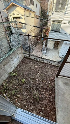 ペディハウス箕面市桜井の庭