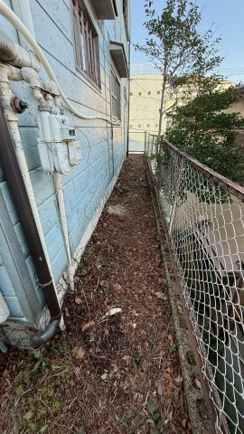 ペディハウス箕面市桜井の庭