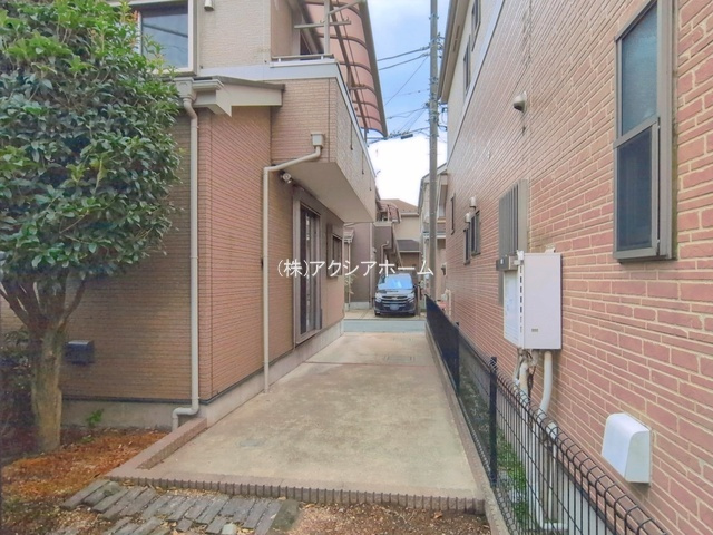 入間市小谷田1丁目　中古一戸建　～LDK19.7帖～の駐車場
