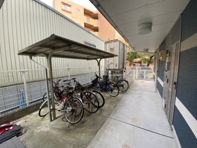 レオネクストモンブルー木部のその他|駐輪場です。