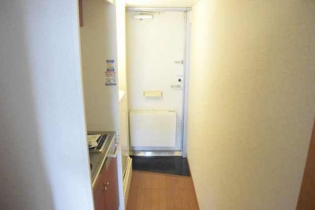 レオパレスｍｅｒｖｅｉｌｌｅの玄関