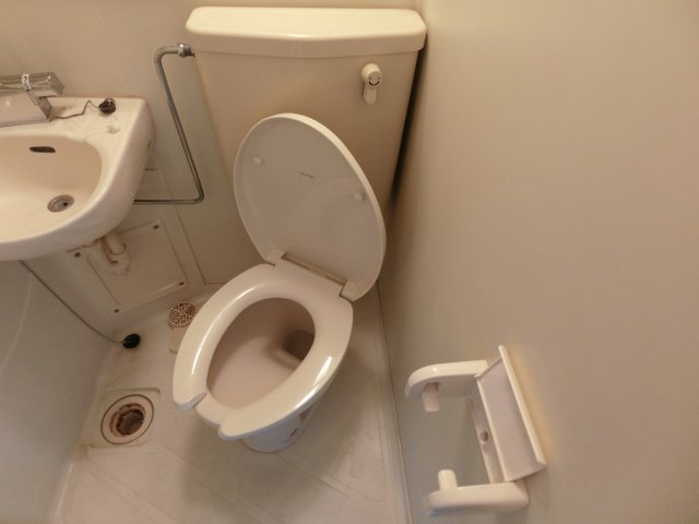 ユーコート新丸子のトイレ|他のお部屋の参考写真となります。