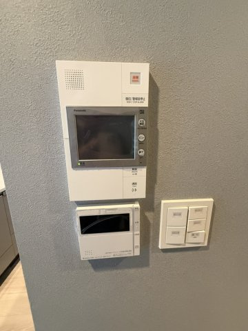 ファインレジデンス住道駅前3Fの防犯設備|TVモニター付きインターフォン