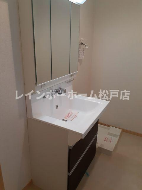 【非対面対応】接客・申込・契約オンライン！LINE×相談可！の洗面所|使いやすい洗面所です