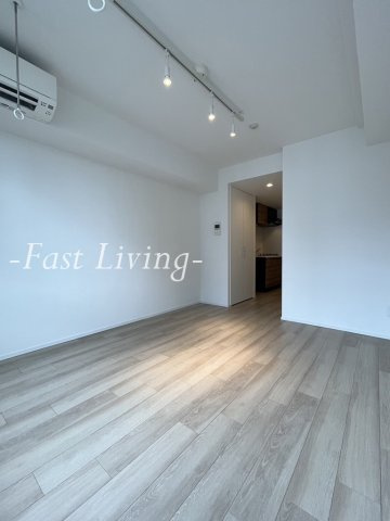 Centenario市谷二十騎町の居間・リビング