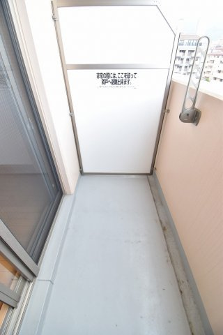 【バルコニー】 | クオーレ三宮一番館