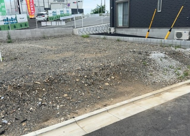 【外観】 | 販売されている全ての土地が、宅地用の土地であるとは限りません。都市計画法に基づき、基本的に住宅を建てることができるのは土地計画区であることに加え、市街化区域として定められている地域のみとなっています。