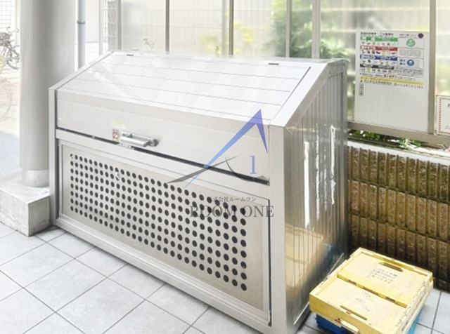 ラヴィエのその他共用部分|敷地内ゴミ置き場です。