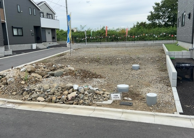 【前面道路含む現地写真】 | ハザードマップは自然災害による被害を予測し、その被害範囲を地図上で表したものです。近年特に災害が多くなっていますので、事前に調査すると安心できます。ハザードマップは国交省のホームページをご覧ください。