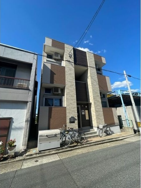 シャルマン・サリ 十番町の外観