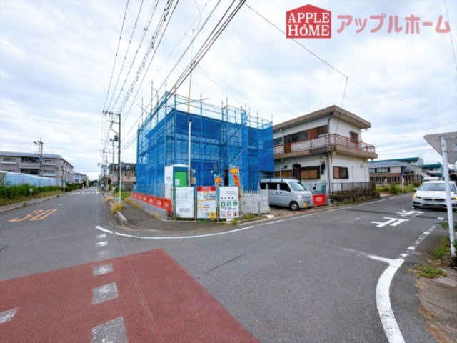 [新築住宅] 鶴ヶ島市富士見 4期 全1棟の前面道路含む現地写真