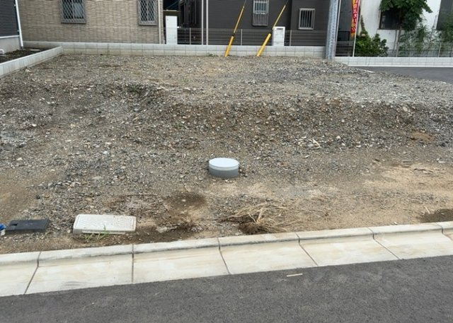 【外観】 | 販売されている全ての土地が、宅地用の土地であるとは限りません。都市計画法に基づき、基本的に住宅を建てることができるのは土地計画区であることに加え、市街化区域として定められている地域のみとなっています。