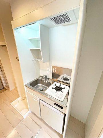 杉並区高円寺南１丁目のアパートのキッチン