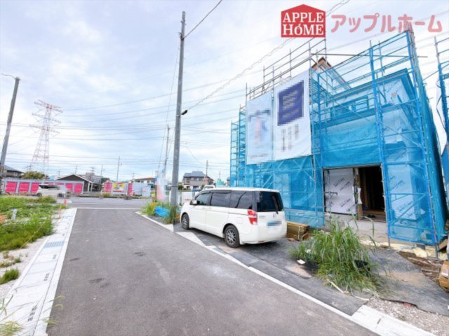 [新築住宅] 鶴ヶ島市藤金 15期 全11棟の前面道路含む現地写真