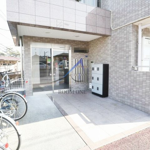 シャテロハイツ弐番館のエントランス|エントランスです。