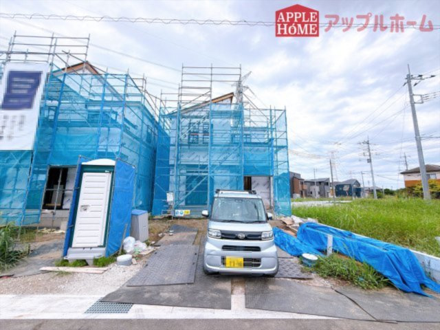 [新築住宅] 鶴ヶ島市藤金 15期 全11棟の前面道路含む現地写真