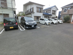 【駐車場】