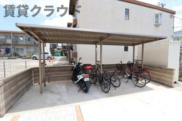 ロイヤルプラザのその他共用部分|駐輪場