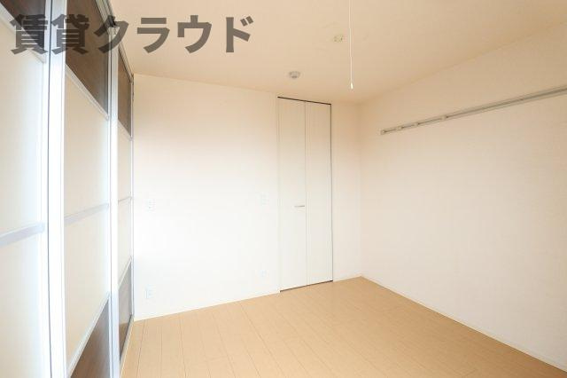 ロイヤルプラザの寝室|寝室です