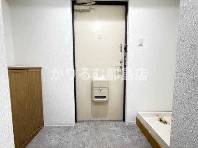 レスポワール東の玄関