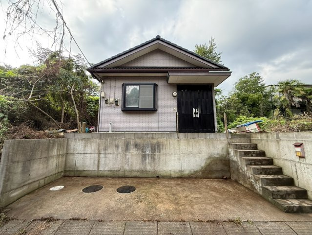 八街市滝台　中古戸建