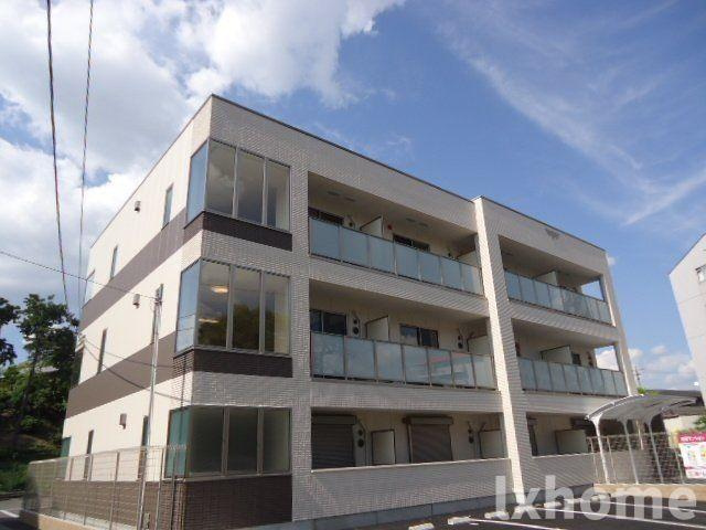 ラ・ジュネス　Ｓｅｎｒｉの外観