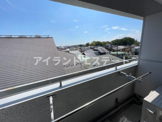 アライハイツ　駅近　陽当たり良好　温水洗浄便座のバルコニー