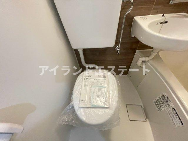 パレスハイム　学生さんおすすめ　陽当たり良好　ユニットバス交換済のトイレ