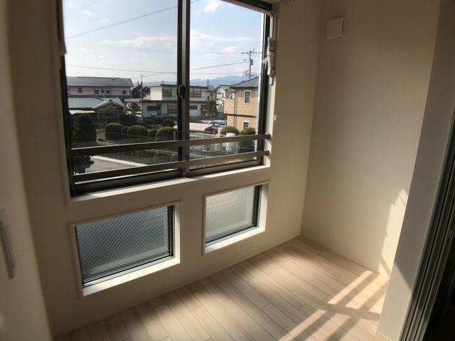 アンソレイユ　ロコ