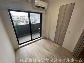 【洋室】 | メイクス大阪鶴見