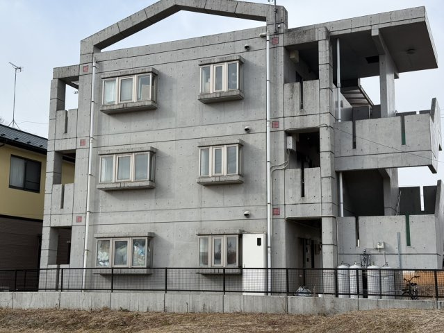 SKマンションA棟の外観