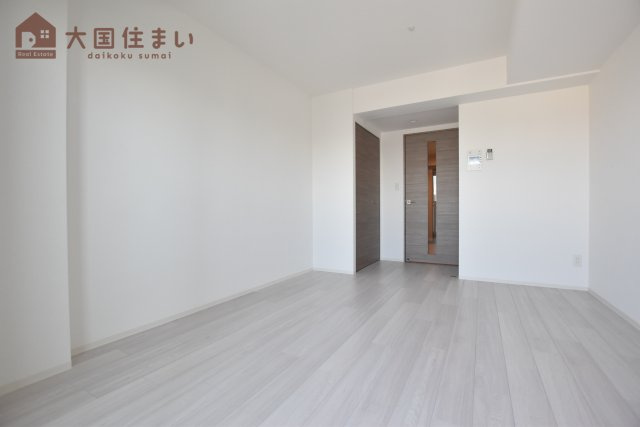 【洋室】 | ラヴィータ難波元町