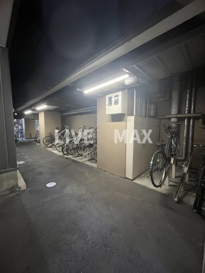 【駐車場】URBAN FLATS江坂 