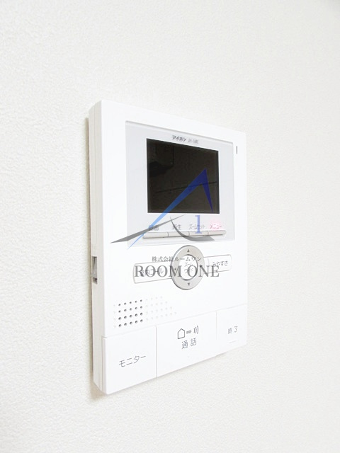 第二ニューツルミメゾンのセキュリティ|モニター付きインターホンです。