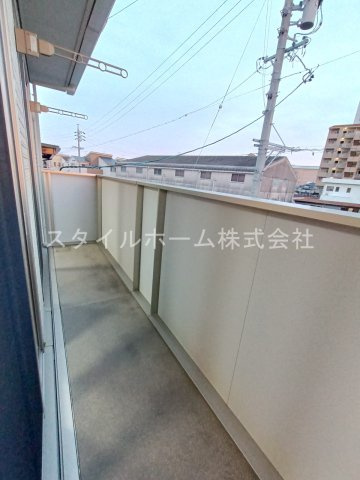 ＬＡ　ＴＥＲＲＥ　Ⅱ棟のバルコニー