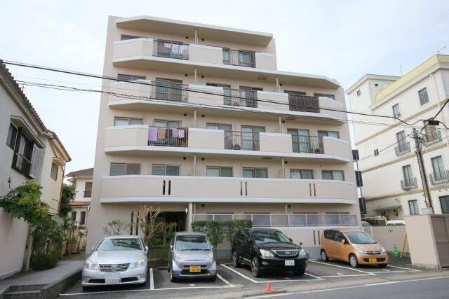 ハイツ東菅野の外観