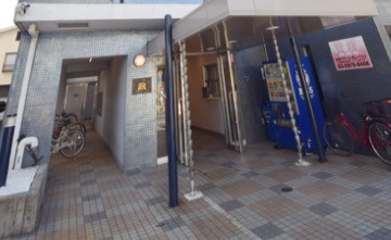 ウインベルデュエット入谷のエントランス