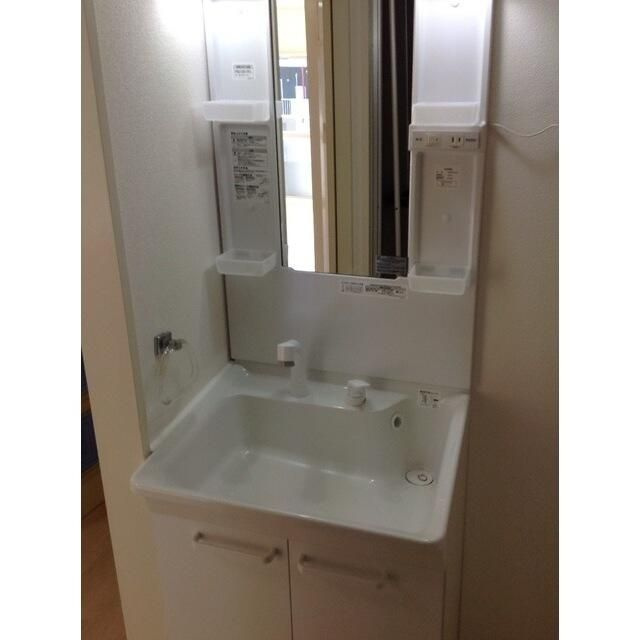 行田ハイツ２号棟の洗面所