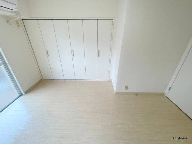 松籟マンション 仲介手数料無料の寝室