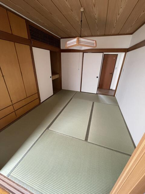 関貸家の和室