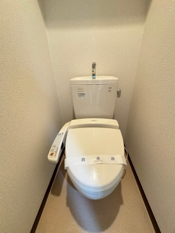 アンプルール フェール ドゥ イズミのトイレ|トイレです