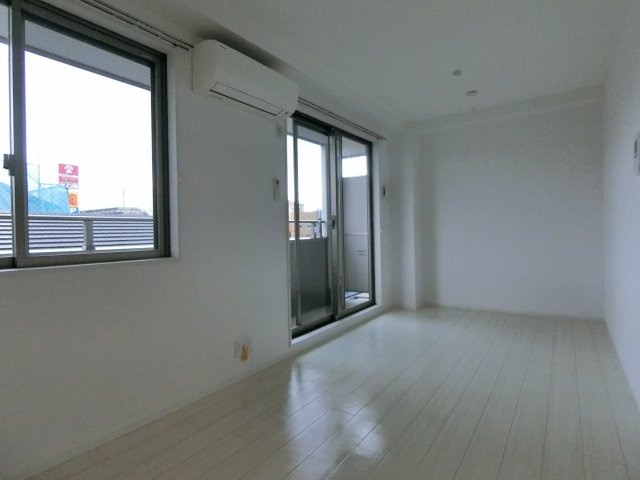 【寝室】 | プランドール助松