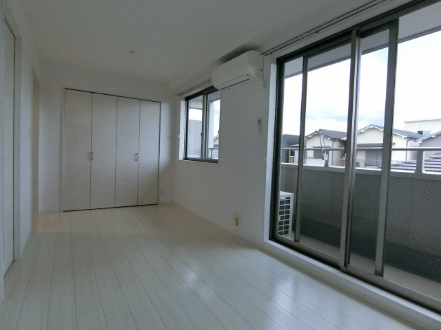 【居間・リビング】 | プランドール助松