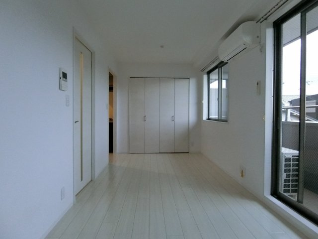 【内装】 | プランドール助松