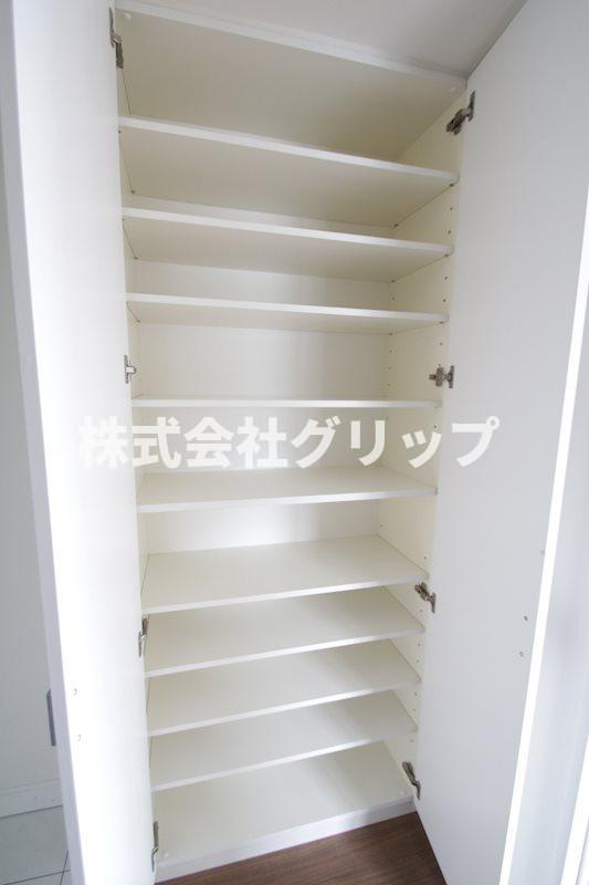 レグラス横浜メディオの収納